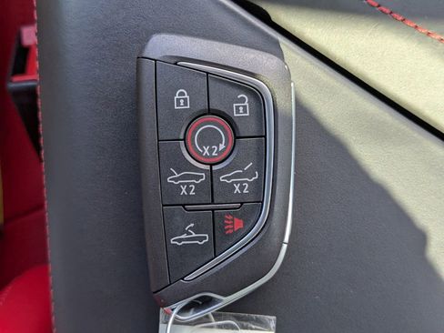 Used 2022 Chevrolet Corvette Stingray Premium Conv w/ Z51 Performance Package image 35