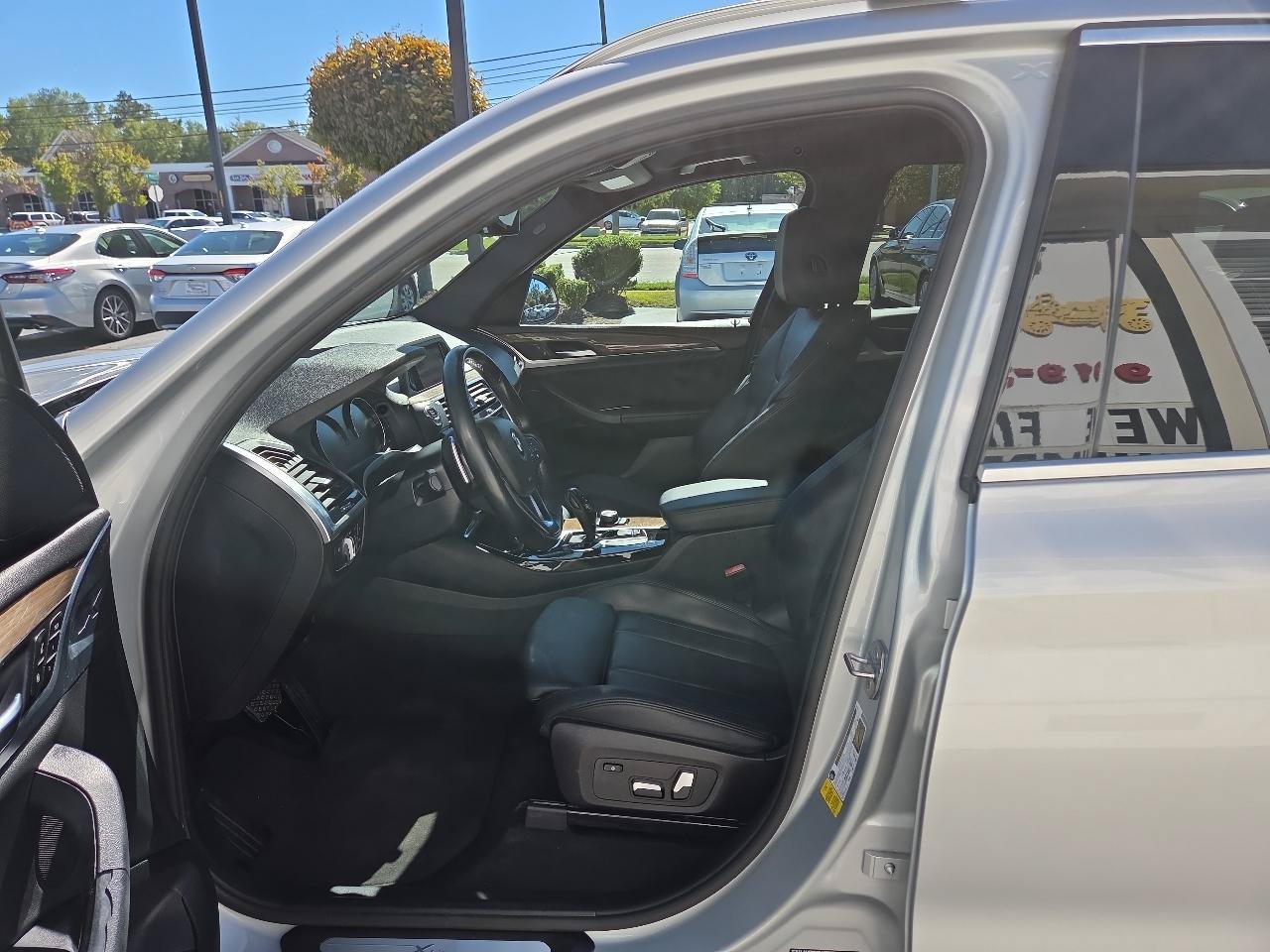 Used 2019 BMW X3 sDrive30i RWD image 10