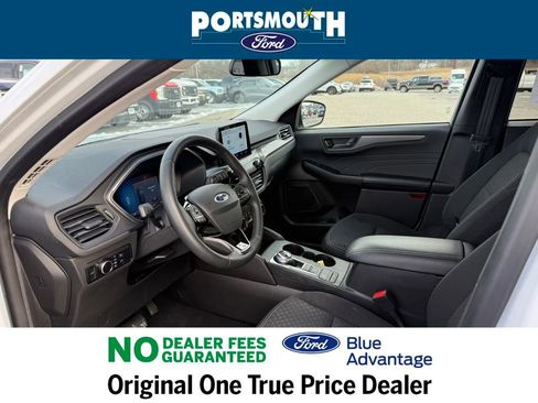 Certified 2023 Ford Escape Active image 3