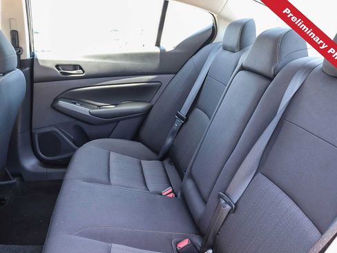 Used 2025 Nissan Altima 2.5 S FWD image 13