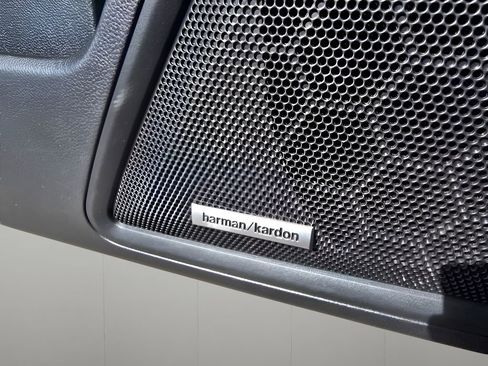 Used 2024 Subaru Outback Limited image 22