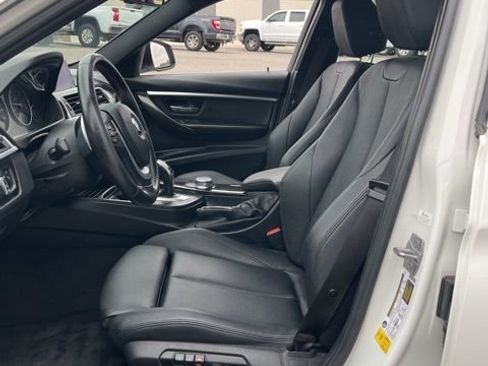 Used 2017 BMW 330i Sedan RWD image 26