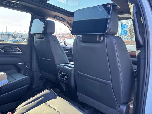 New 2026 GMC Yukon Denali image 35