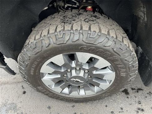 Used 2021 Chevrolet Silverado 2500 LTZ w/ Carhartt Edition image 18