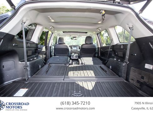 Used 2019 Toyota Highlander SE AWD/4WD image 39