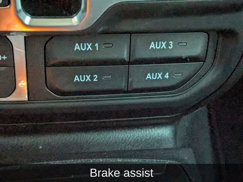 Used 2024 Jeep Wrangler Willys image 26