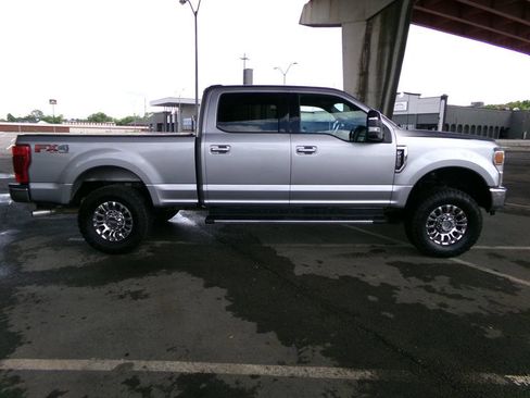 Used 2020 Ford F250 XLT w/ XLT Premium Package AWD/4WD image 5