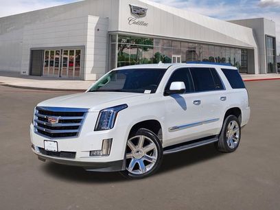 Used 2016 Cadillac Escalade Luxury