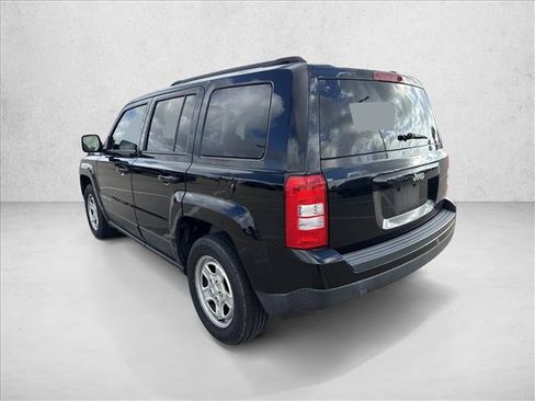 Used 2016 Jeep Patriot Sport w/ Power Value Group FWD image 8