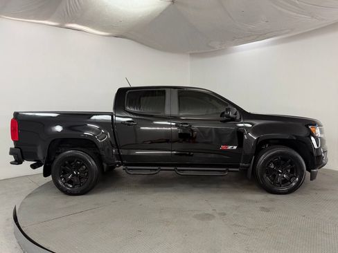Used 2019 Chevrolet Colorado Z71 w/ Z71 Midnight Edition AWD/4WD image 5