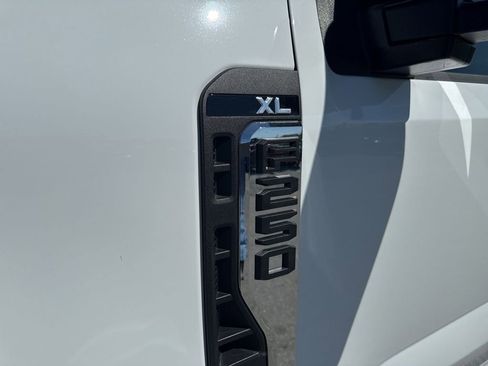 Used 2026 Ford F250 XL w/ Snow Plow Prep Package AWD/4WD image 28