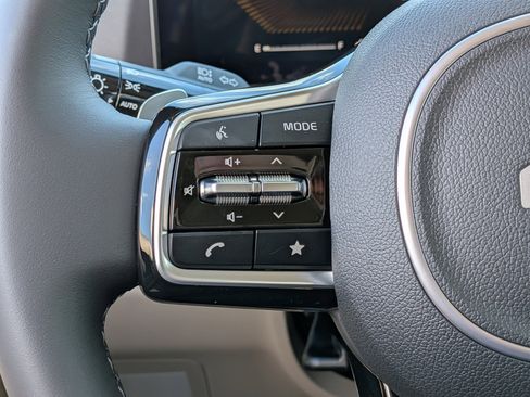 New 2026 Kia Carnival LXS image 30