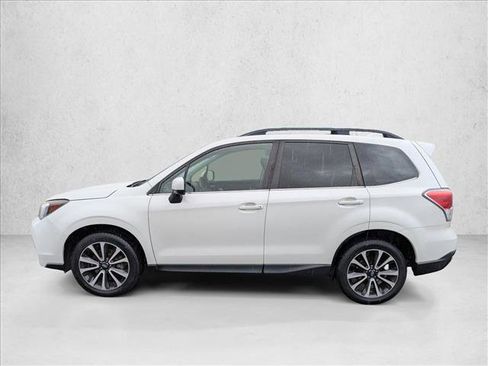 Used 2017 Subaru Forester 2.0XT Premium AWD/4WD image 9