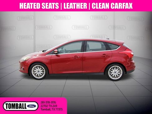 Used 2014 Ford Focus Titanium w/ Cargo Management Package FWD image 4