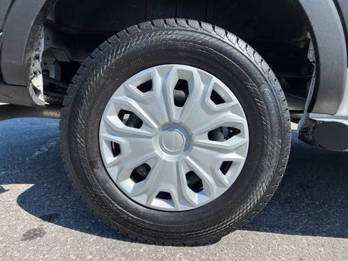 Used 2024 Ford Transit 250 Low Roof w/ Exterior Upgrade Package RWD image 14