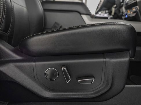 Used 2019 Ford F350 Lariat w/ Chrome Package AWD/4WD image 34