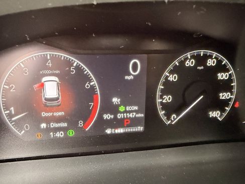 Certified 2025 Honda Pilot Touring image 17