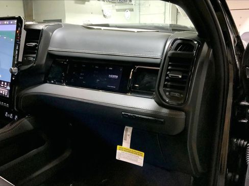 New 2026 RAM 3500 Limited image 24