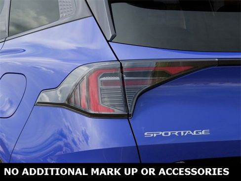 New 2026 Kia Sportage SX image 11