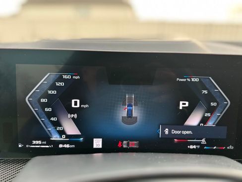 Certified 2025 BMW X7 M60i AWD/4WD image 30