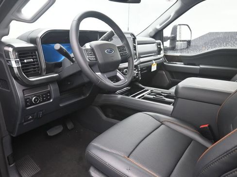 New 2026 Ford F250 Lariat w/ Black Appearance Package AWD/4WD image 19