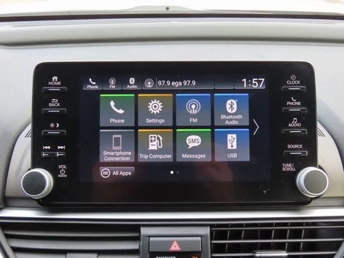 Used 2019 Honda Accord Sport image 19