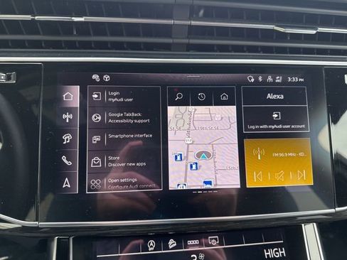 Used 2025 Audi Q7 3.0T Premium Plus image 15