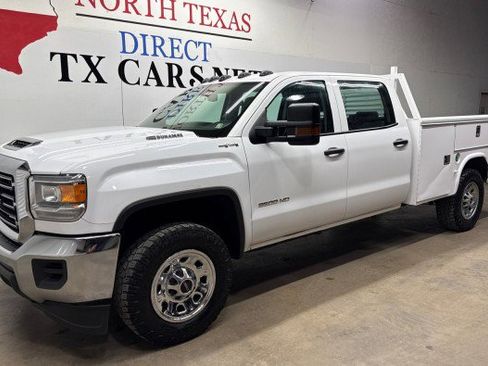 Used 2019 GMC Sierra 2500 4x4 Crew Cab image 1