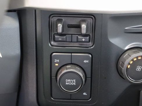 Used 2024 Ford F550 4x4 Regular Cab Super Duty image 29