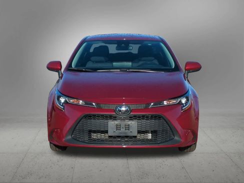 Used 2022 Toyota Corolla LE image 9