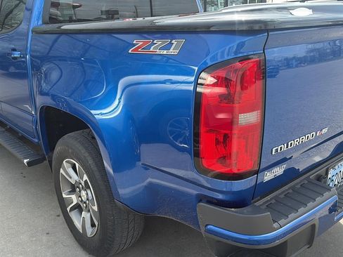 Used 2018 Chevrolet Colorado Z71 image 2