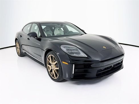 New 2026 Porsche Panamera image 7