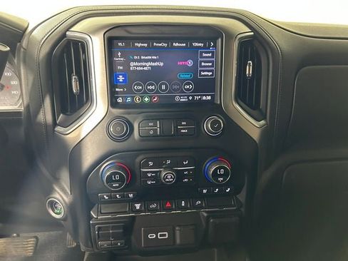 Used 2021 Chevrolet Silverado 3500 LTZ w/ LTZ Convenience Package AWD/4WD image 22