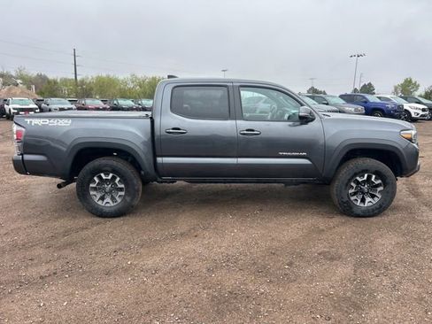 Used 2023 Toyota Tacoma TRD Off-Road w/ Advanced Technology Package AWD/4WD image 6