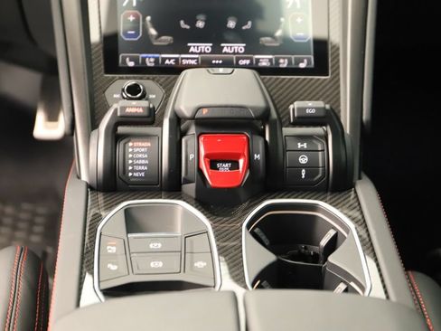 Used 2023 Lamborghini Urus S AWD/4WD image 21