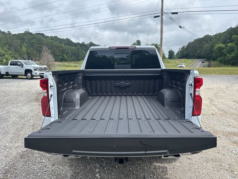 New 2026 Chevrolet Silverado 1500 LTZ w/ LTZ Premium Package AWD/4WD image 26