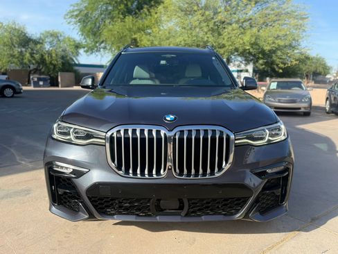 Used 2019 BMW X7 xDrive40i w/ M Sport Package AWD/4WD image 8