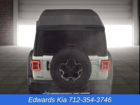 Used 2023 Jeep Wrangler Unlimited Rubicon 4xe image 5