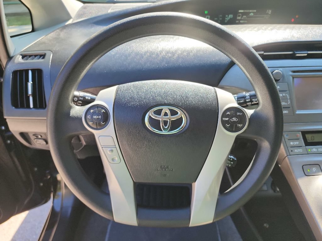Used 2014 Toyota Prius Two FWD image 13