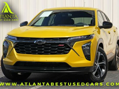Used 2025 Chevrolet Trax RS w/ Driver Confidence Package