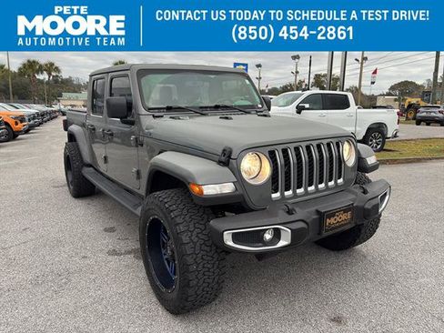 Used 2021 Jeep Gladiator Overland image 1