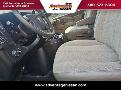 Used 2020 Chevrolet Express 3500 LT w/ LT Preferred Equipment Group image 16