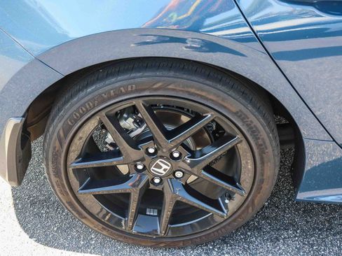 Used 2025 Honda Civic Sport image 8