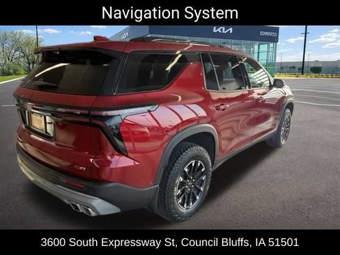 Used 2026 Chevrolet Traverse Z71 w/ Enhanced Driving Package AWD/4WD image 8