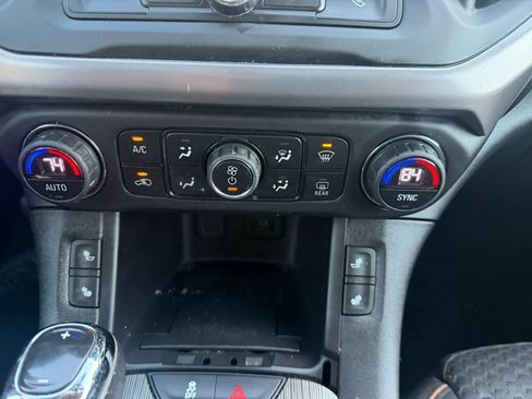 Used 2019 GMC Acadia SLE w/ Driver Alert Package I AWD/4WD image 19