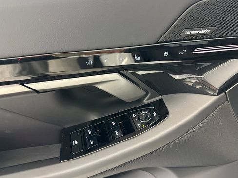 New 2026 BMW 530i image 13