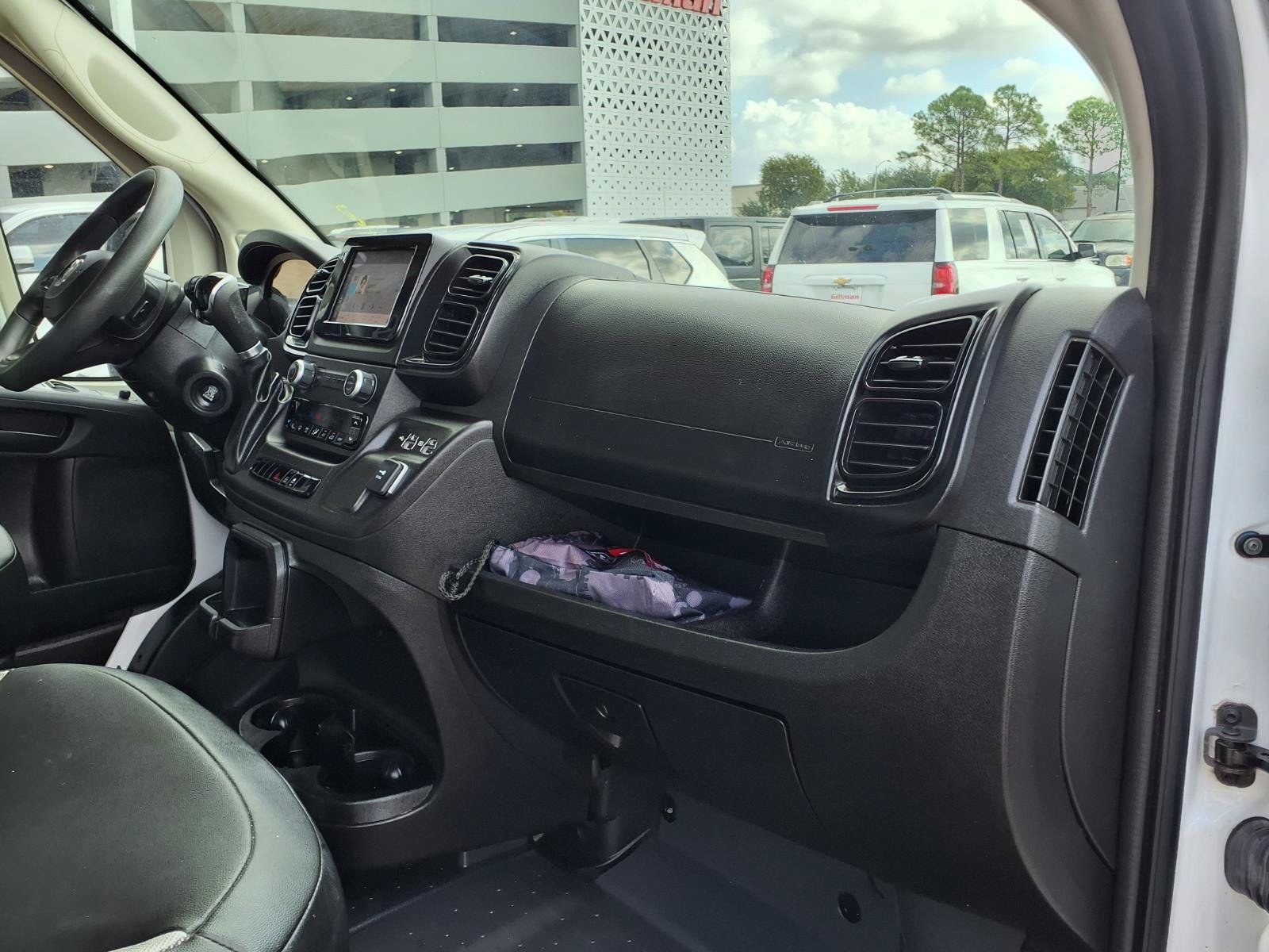 Used 2022 RAM ProMaster 3500 w/ Convenience Group FWD image 17