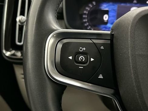 Certified 2023 Volvo XC40 B5 Plus w/ Driver Assist Package image 13