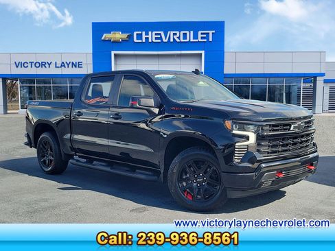 Used 2024 Chevrolet Silverado 1500 RST w/ Redline Edition AWD/4WD image 1
