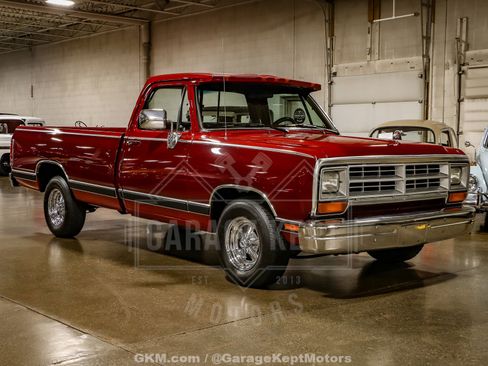 Used 1989 Dodge D/W Truck 150 image 17